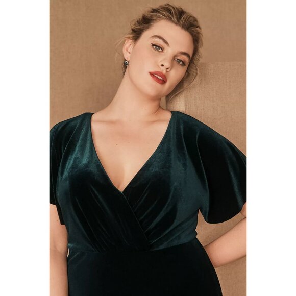 NWOT Jenny Yoo Ellis Flutter-Sleeve Open-Back Stretch Velvet Gown - Picture 8 of 8